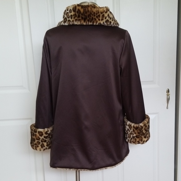 🐆NWOT Dennis Basso Reversable Faux Fur Jacket - Picture 7 of 8